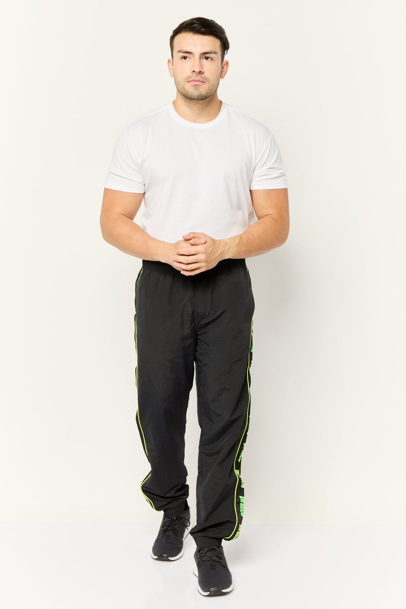 Prince سروال رياضي للرجال بقصة عادية بشعار العلامة التجارية، أسود - Image 4